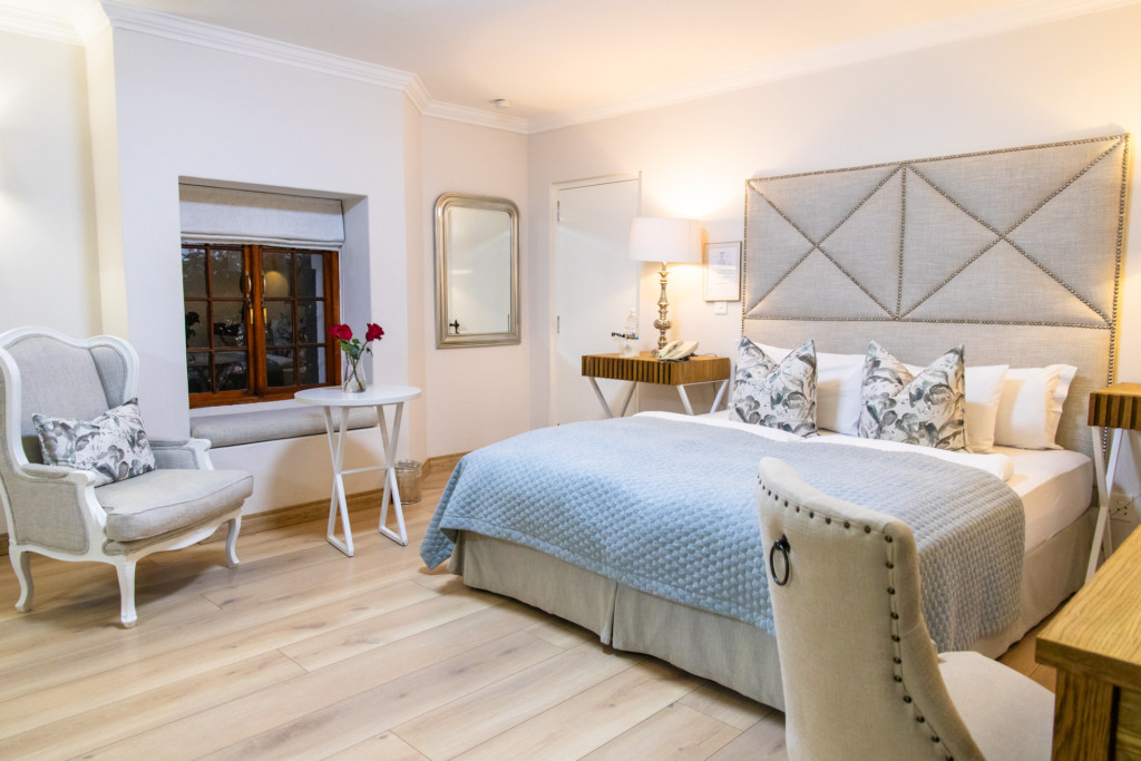 Standard Deluxe Room